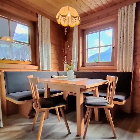 アパート Gassenhof マトライ・イン・オストティロル