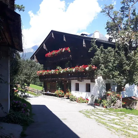 Gassenhof Apartmán *